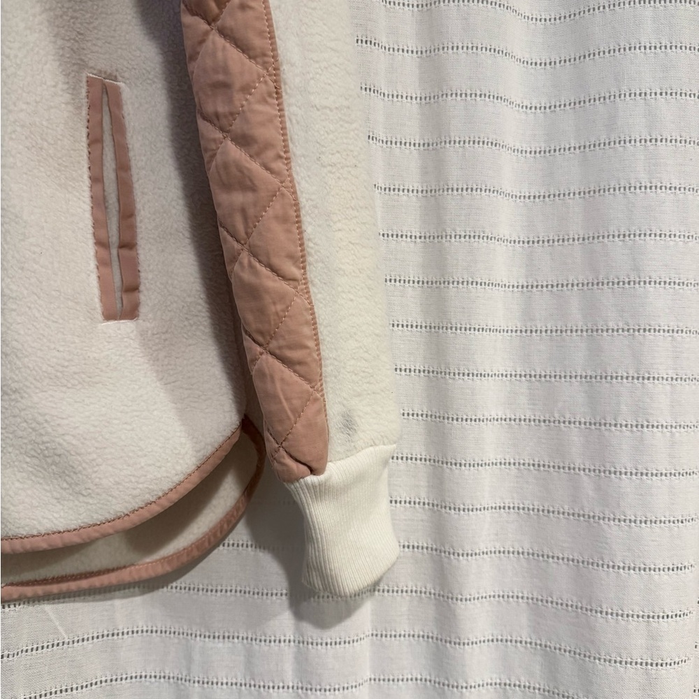 Abercrombie & Fitch Asymmetrical Snap Fleece Ivory and Pink Size Small - Picture 7 of 9